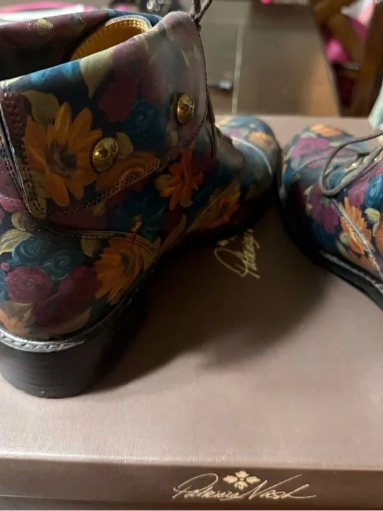 Patricia Nash Floral Leather Lace-Up Ankle Boots in Blue, Brown & Gold Tones - Picture 7 of 10